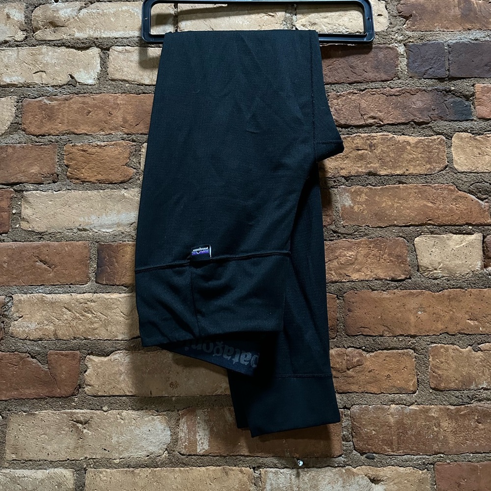 Patagonia capilene leggings
